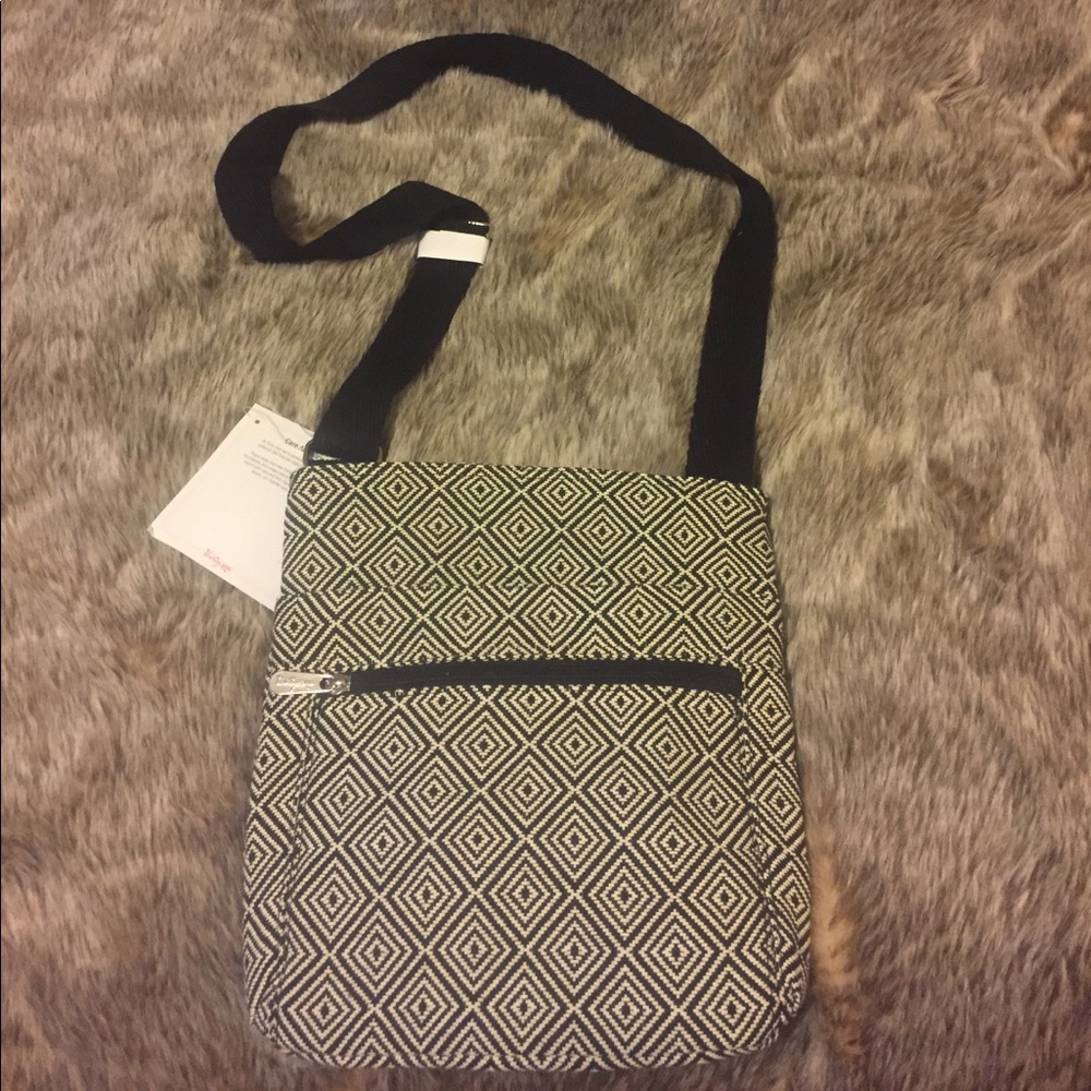 Brand New Tribal Print Thirty One Purse